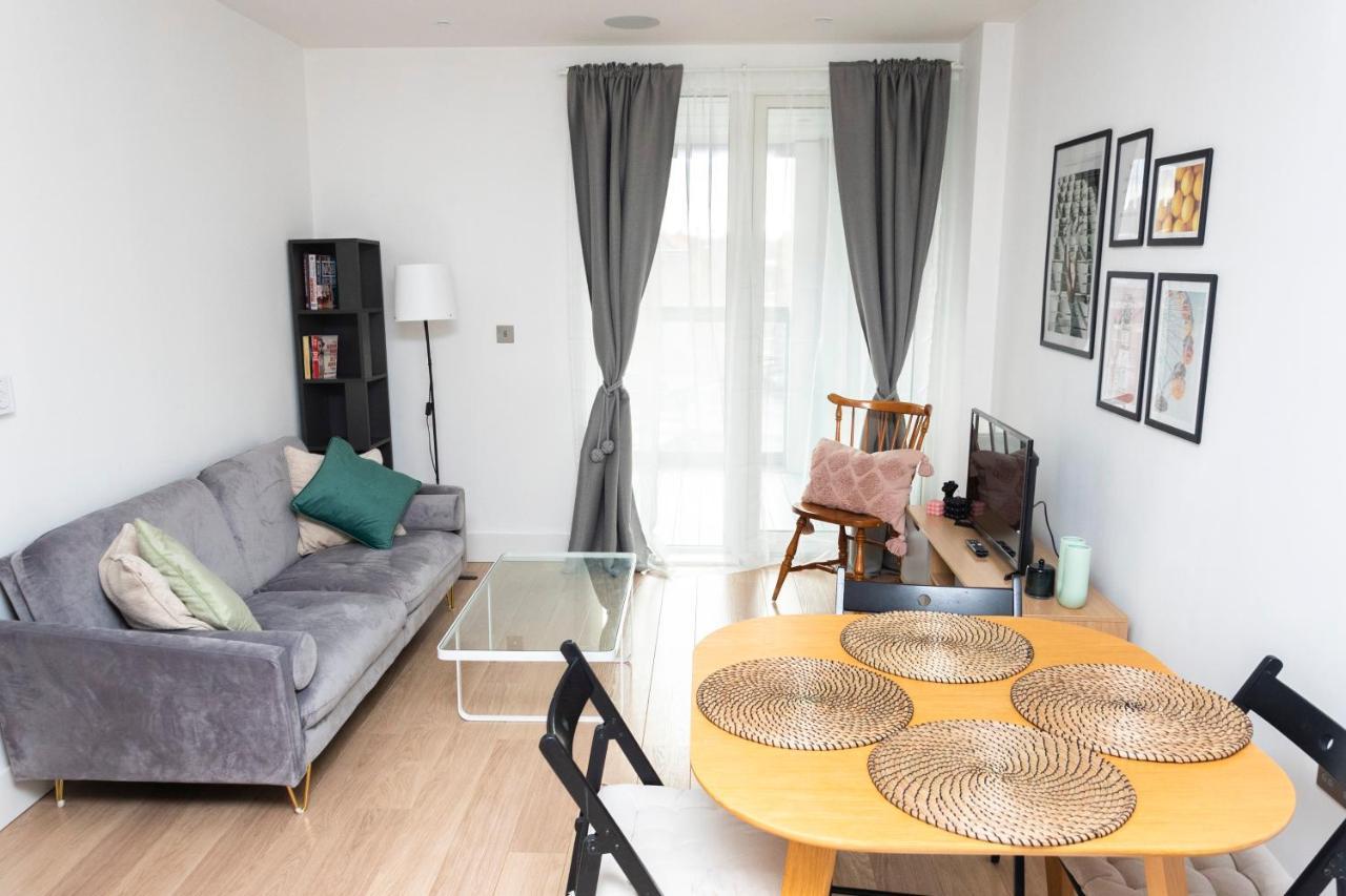 Modern Brixton Apartment Лондон Экстерьер фото