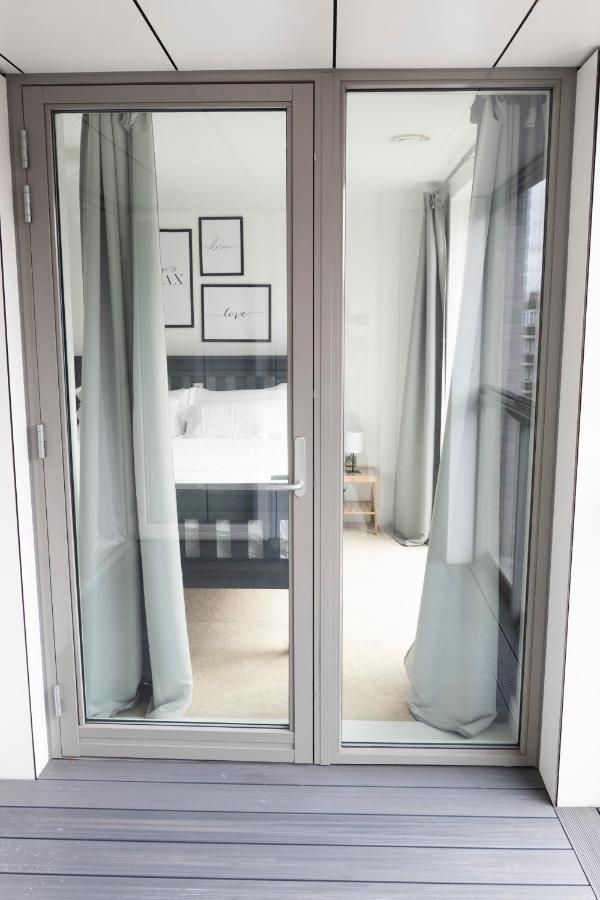 Modern Brixton Apartment Лондон Экстерьер фото