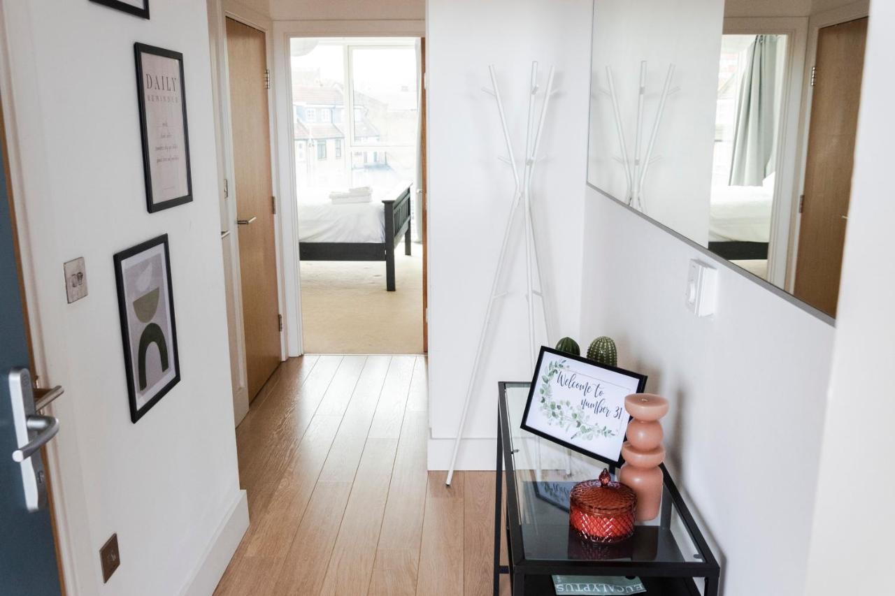 Modern Brixton Apartment Лондон Экстерьер фото